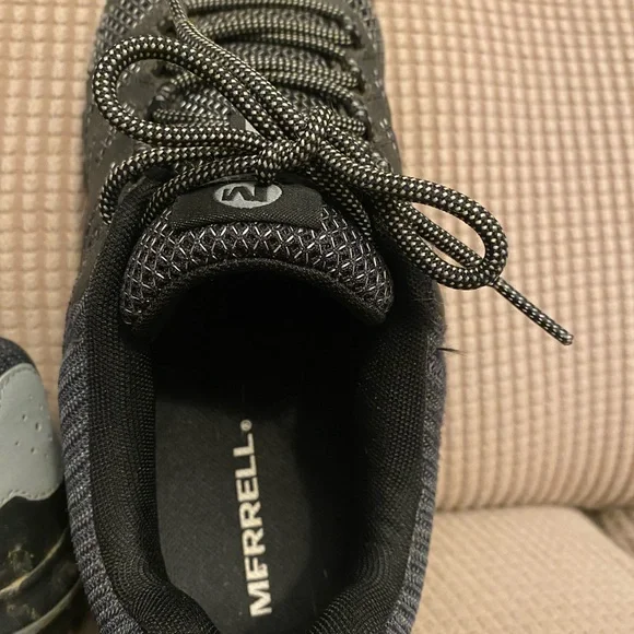 Merrell Black and Gray Athletic Trail Shoes with Mesh Upper. Amazing condition! - Picture 5 of 5